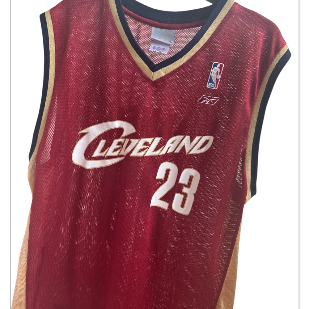 Lebron James Cleveland Cavaliers NBA #23 Jersey Men's Size Large Reebok - Picture 2 of 7